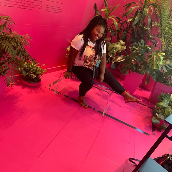 Meet your Posher, Marshaye - Picture 4 of 4